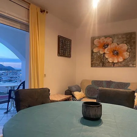 Apartment Platja Del Port *