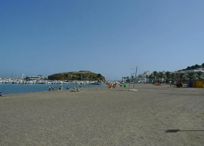 Platja Del Port Apartment Llanca
