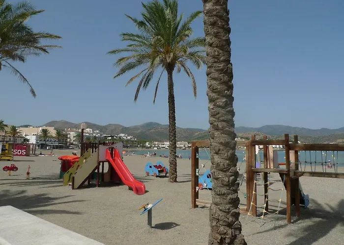 Platja Del Port Llanca